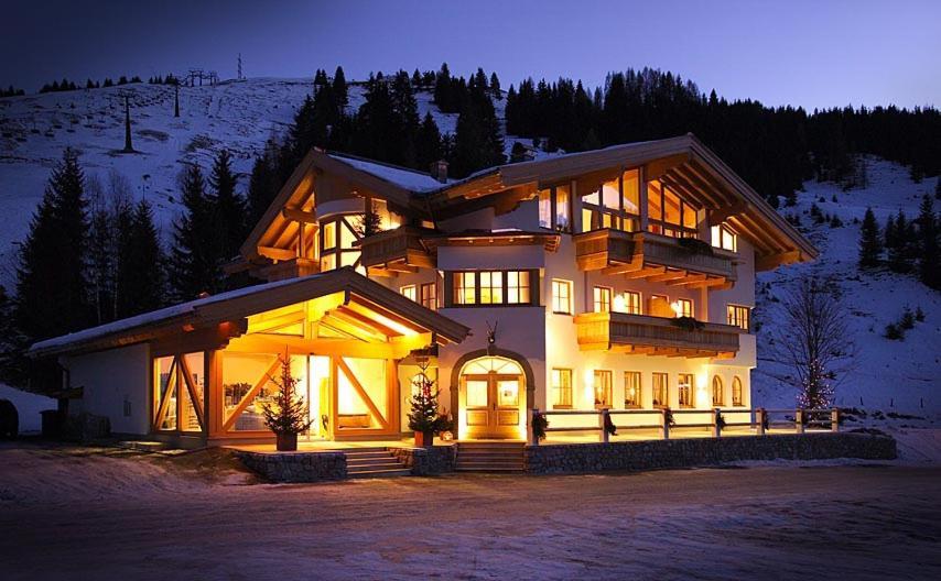 Landhaus Zum Steinbock Ξενοδοχείο Maria Alm am Steinernen Meer Εξωτερικό φωτογραφία